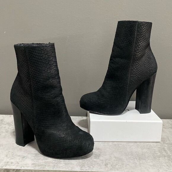 Ash Shoes - Ash Black Leather Textured Boots/Booties Size 38 US 8